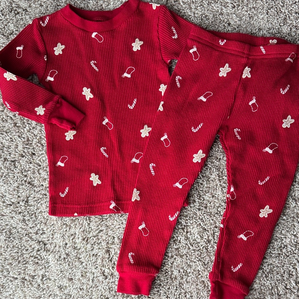 Carter’s Christmas pajama set